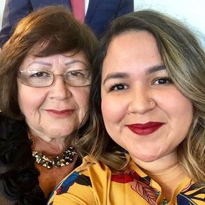 Meet your Posher, Elizabeth